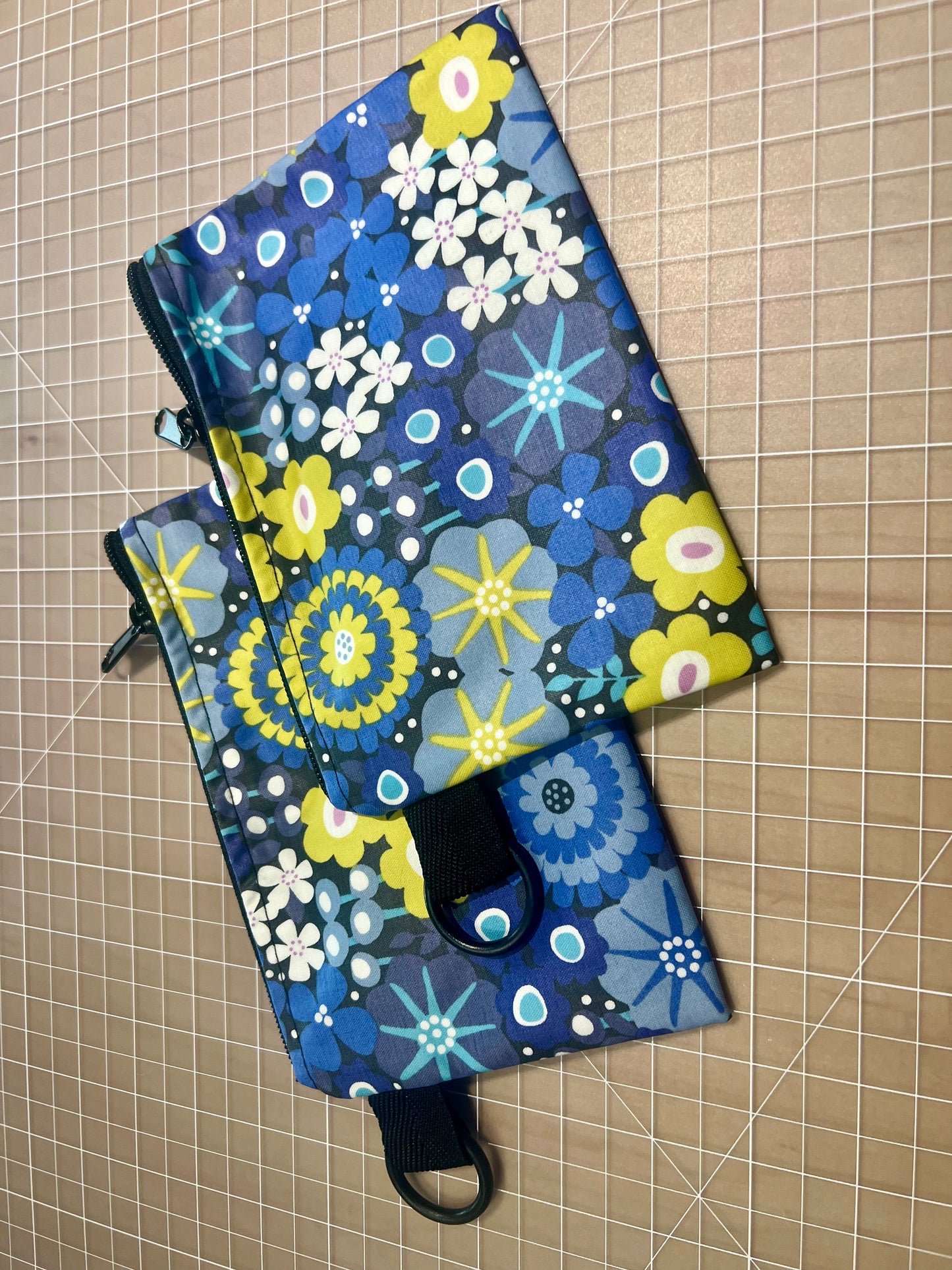 Water resistant Fabric Zipper Bags; Approximately 5 x 4"